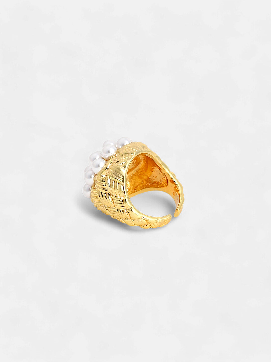 The Elizabethan Statement Ring - Daisy White-SOHIRG6102
