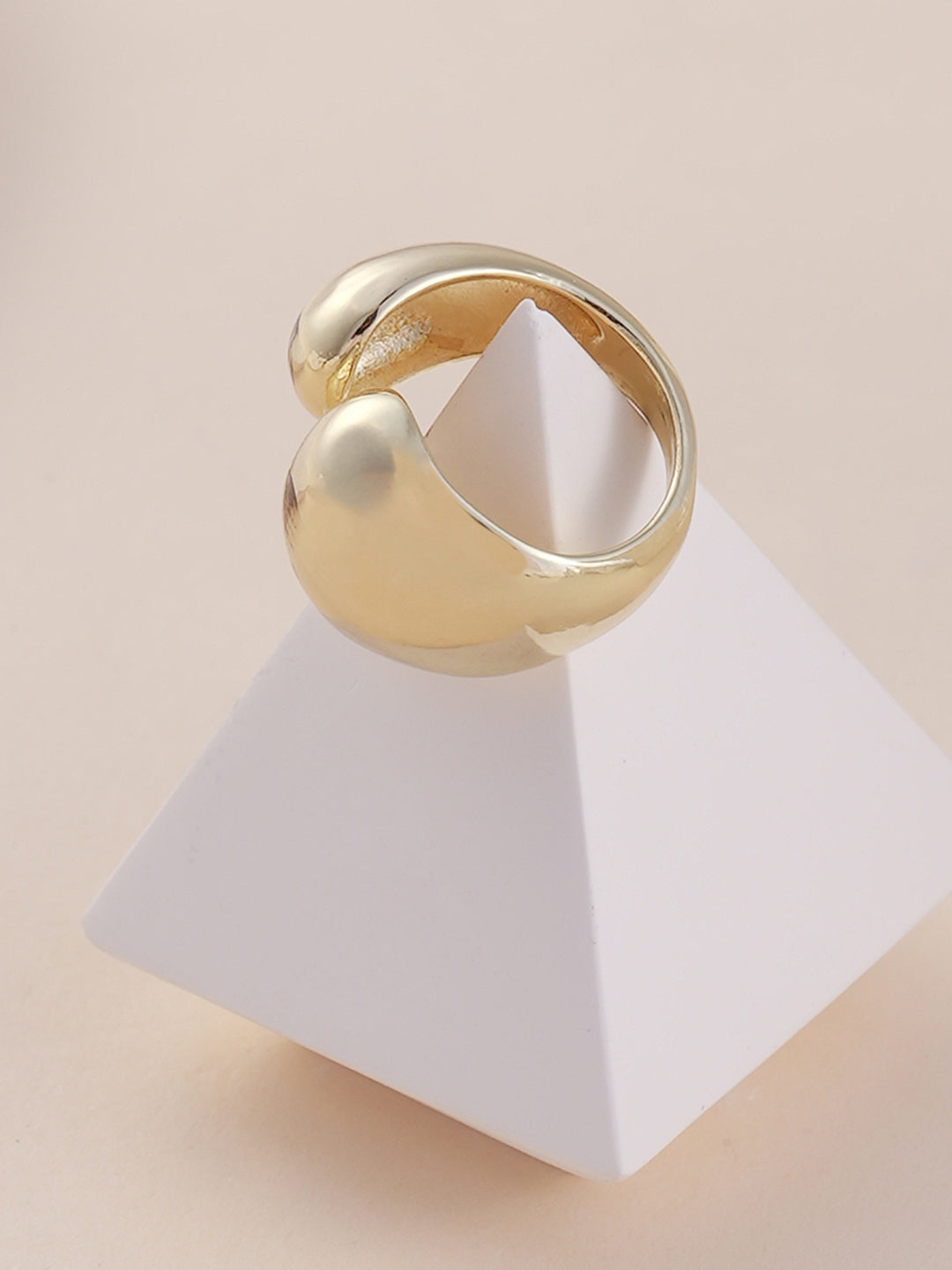 The Semi-Chunky Finger Ring - Champayne Gold-SOHIRG6107