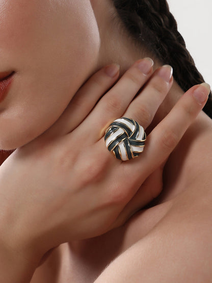 The Candy Swirl Statement Ring - Onyx Black & Chalk White-SOHIRG6118