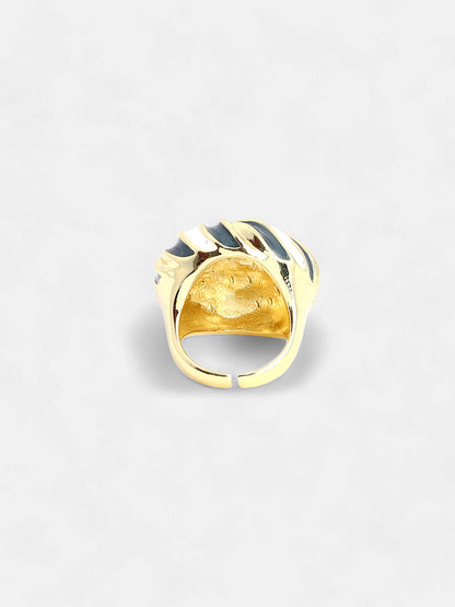 The Candy Swirl Statement Ring - Onyx Black & Chalk White-SOHIRG6118