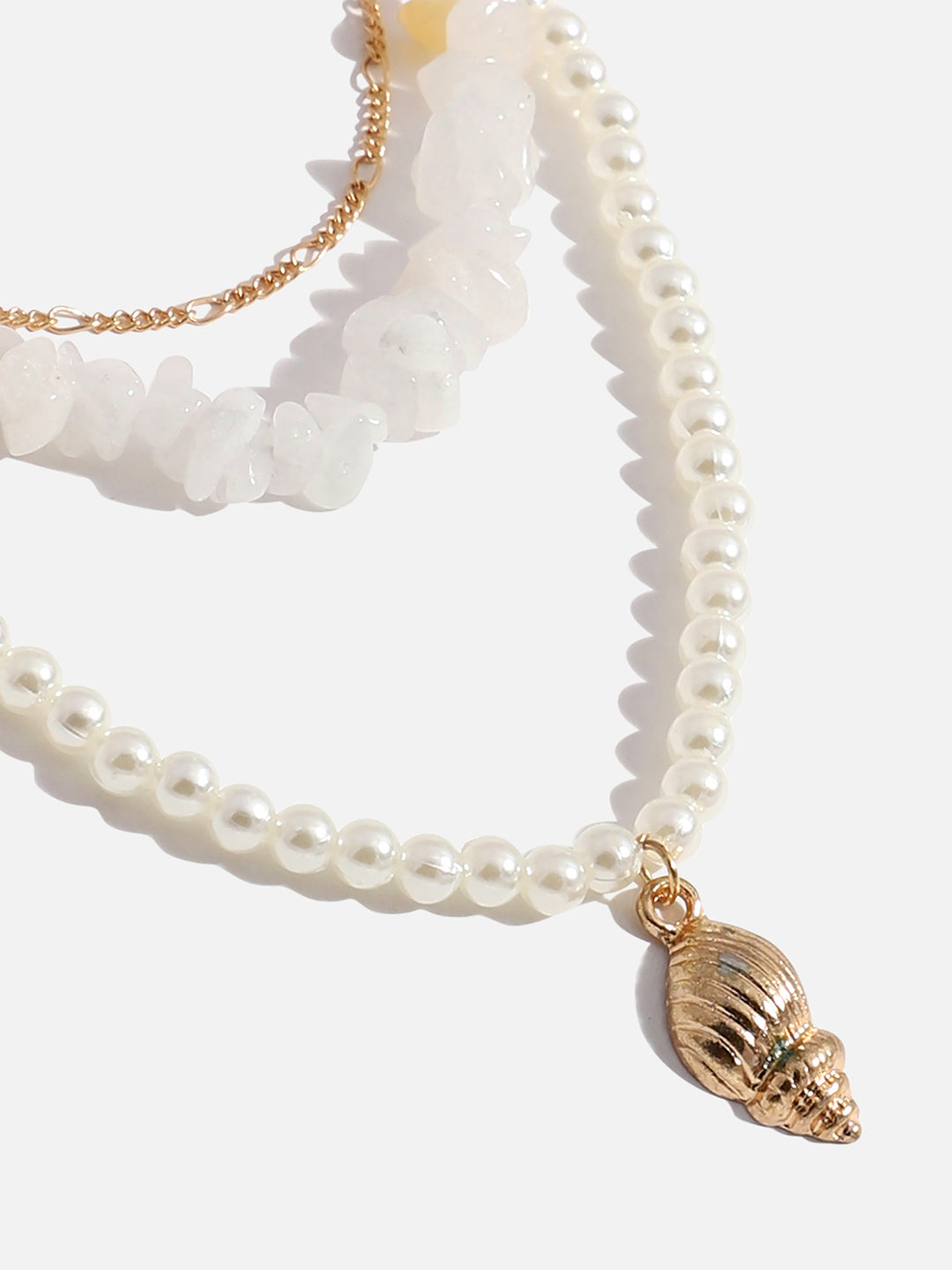 MULTI LAYERED WHITE BEADED NECKLACE