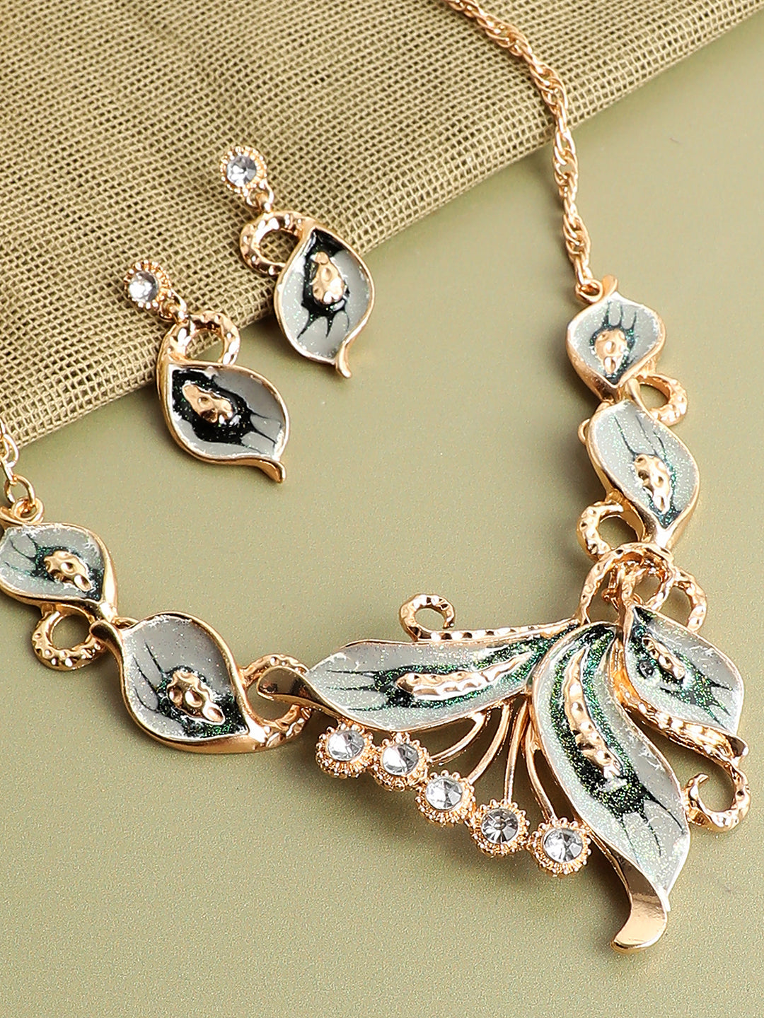 GOLD PLATED DESIGNER JEWELLERY SET
