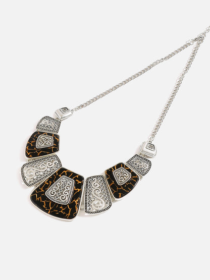 Chaotic Necklace