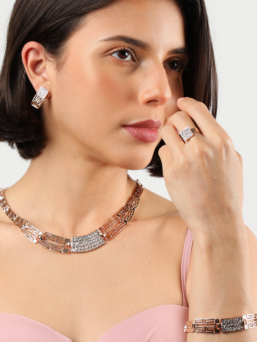 GOLD PLATED DESIGNER JEWELLERY SET
