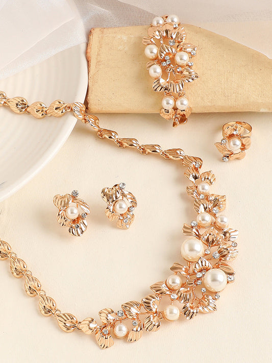 GOLD PLATED DESIGNER JEWELLERY SET