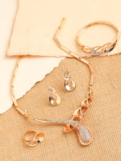 GOLD PLATED DESIGNER JEWELLERY SET