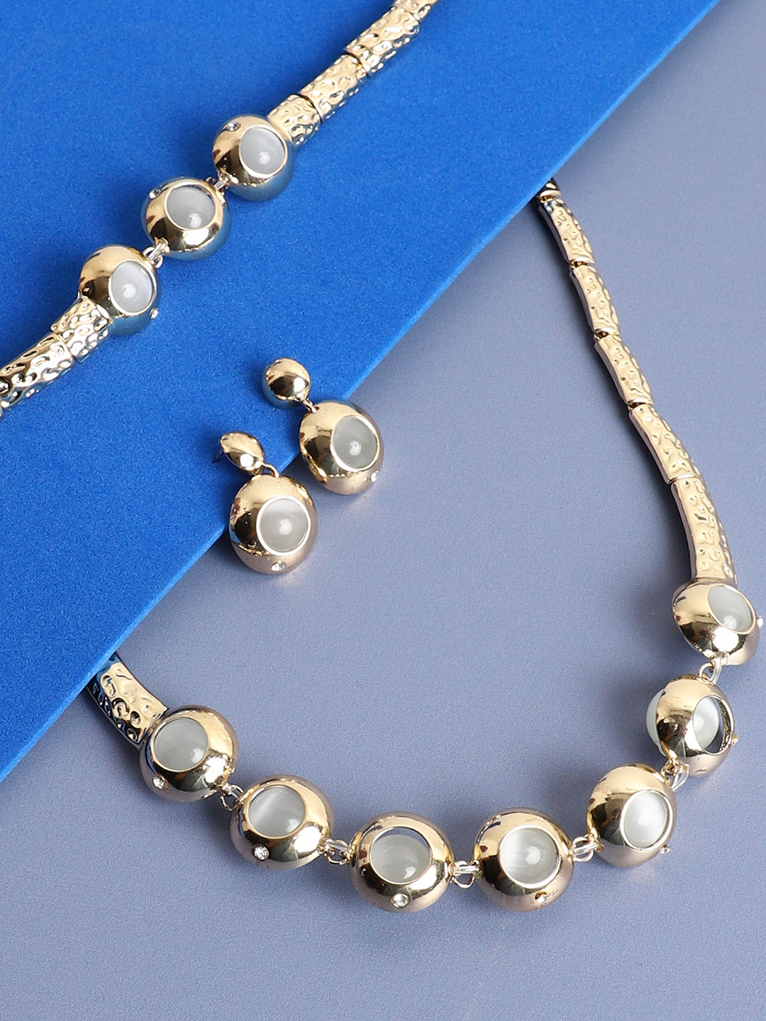 GOLD PLATED DESIGNER JEWELLERY SET