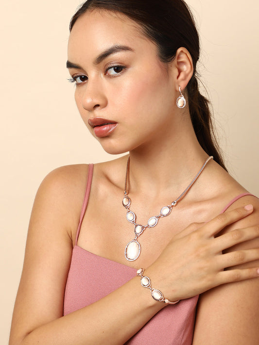 GOLD PLATED DESIGNER JEWELLERY SET