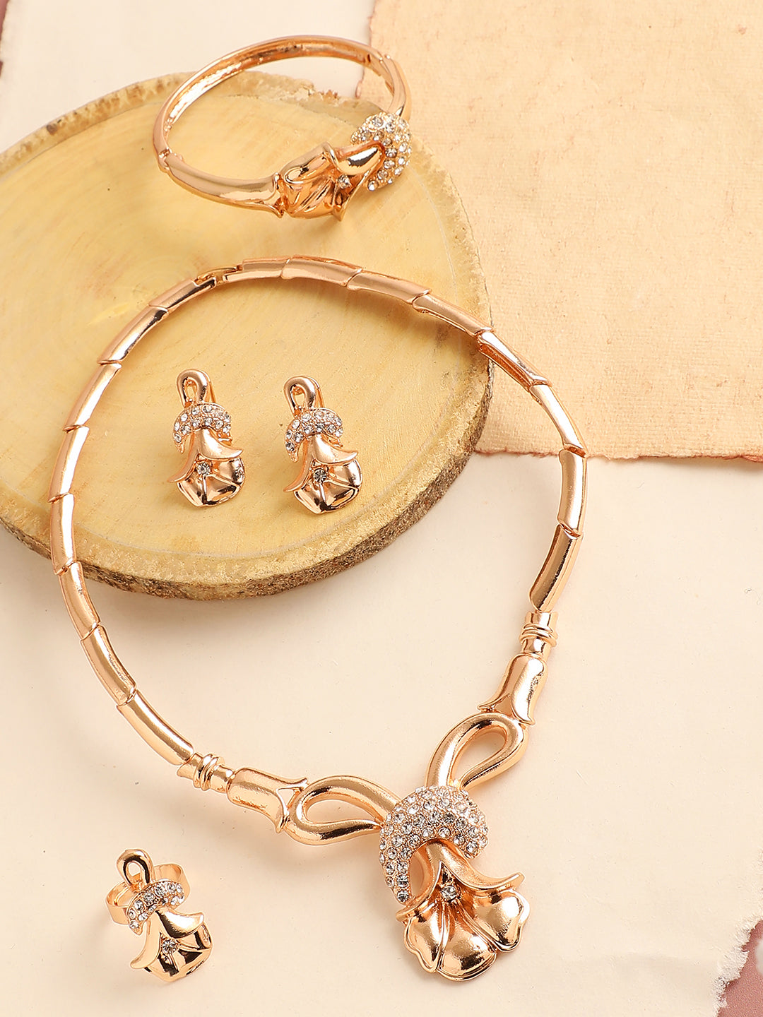 GOLD PLATED DESIGNER JEWELLERY SET
