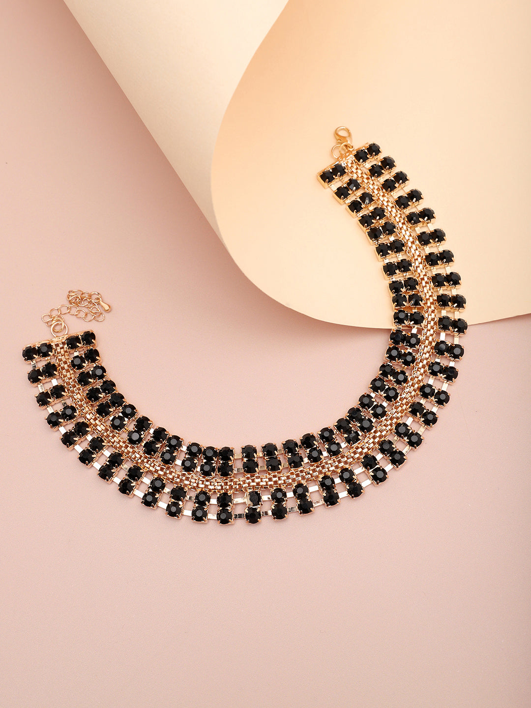 Regal Choker