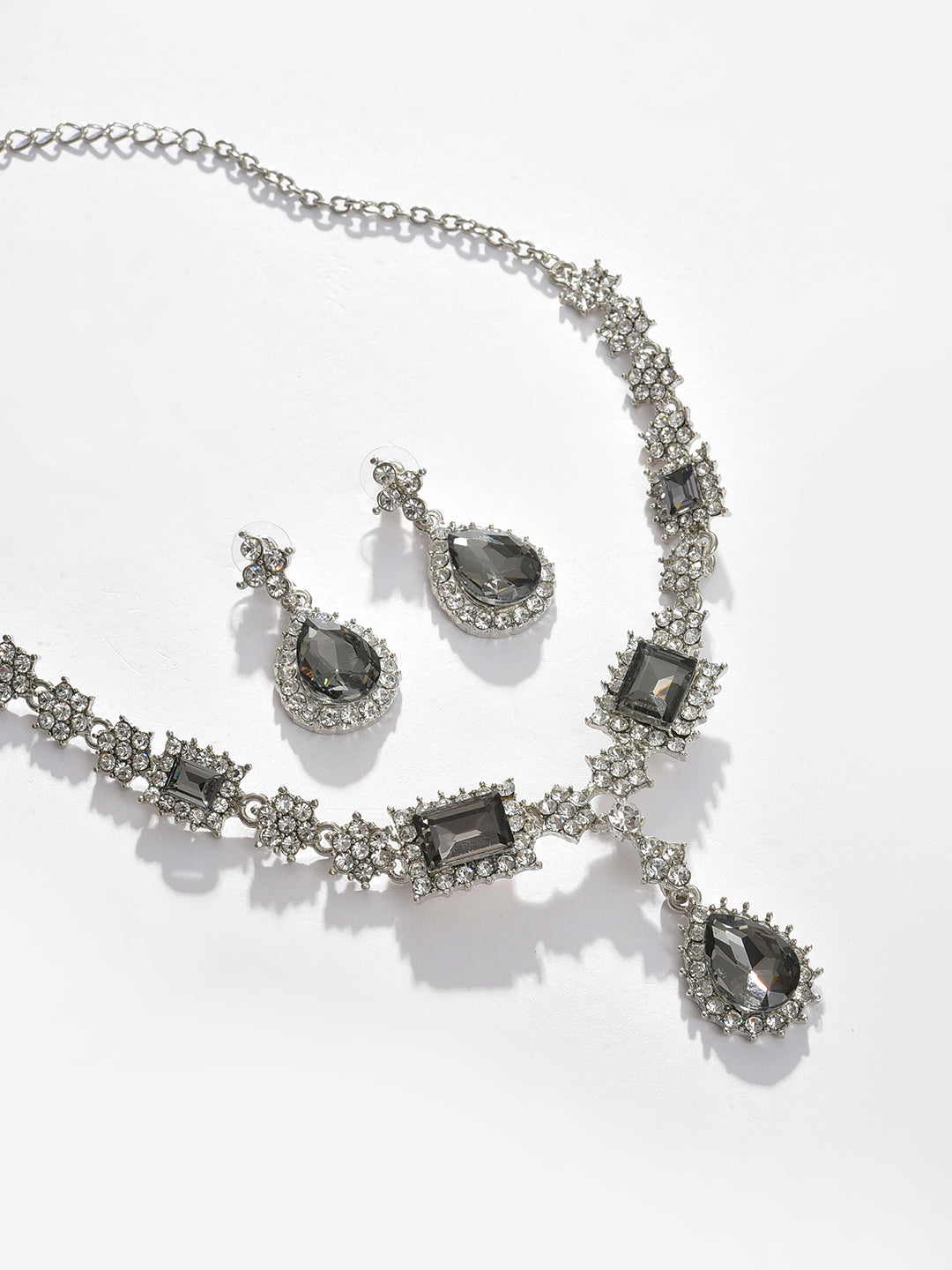 Silver Plated Designer Stone Necklace and Earring Set Jewellery Set