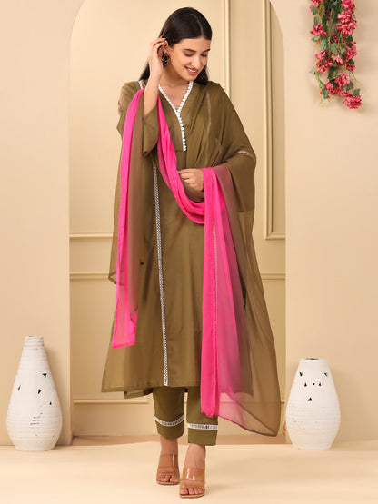 Chitra Suit Set
