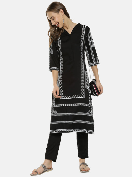 Geometric Print Kurta With Trousers Set