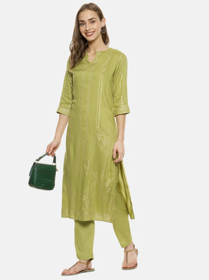 Metallic Flora Print Kurta With Trousers Set
