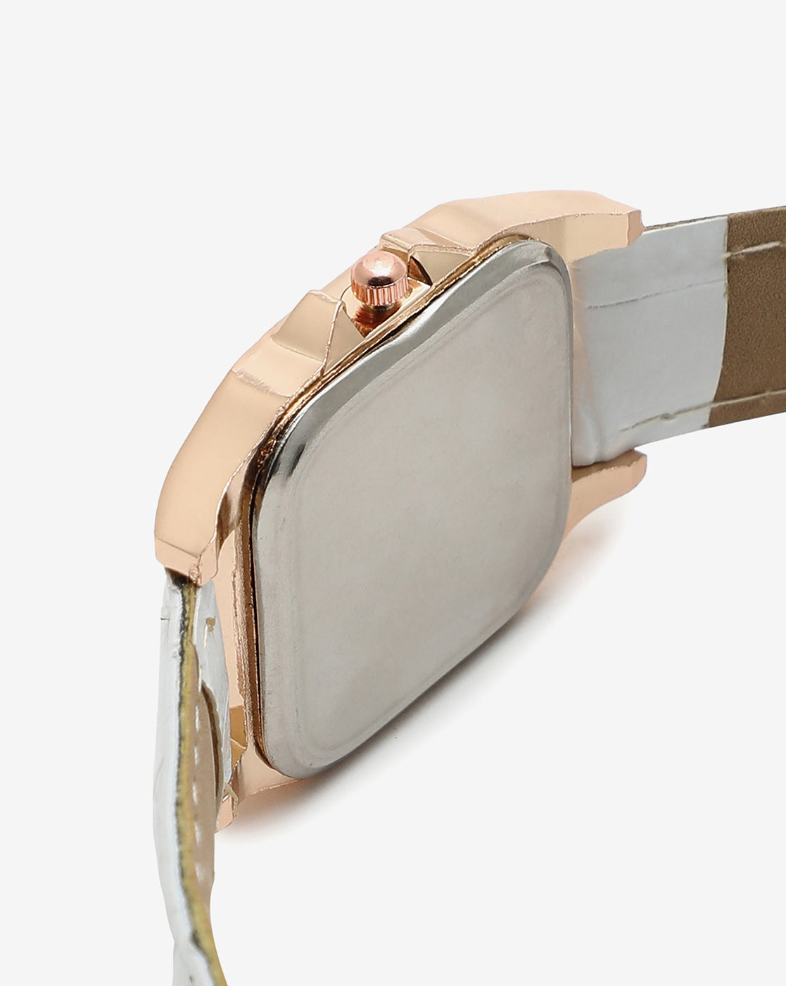 WHITE AND GOLD CRYSTAL STONE ANALOG SQUARE DIAL WITH BLACK ROMAN HOUR MARKERS AND WHITE LEATHER STRAP