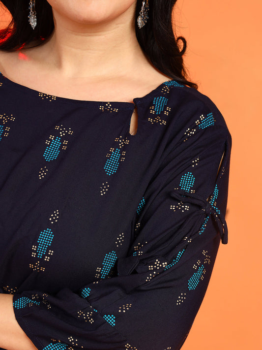 Self Design Casual Kurta Set