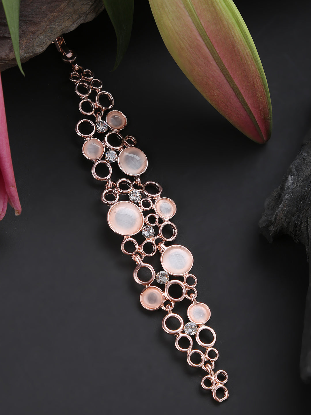 Festive Interlock Bracelet