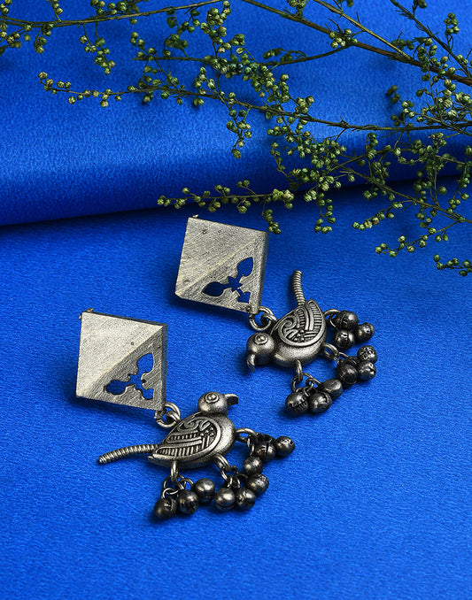 Silver Plated Designer Drop Earring