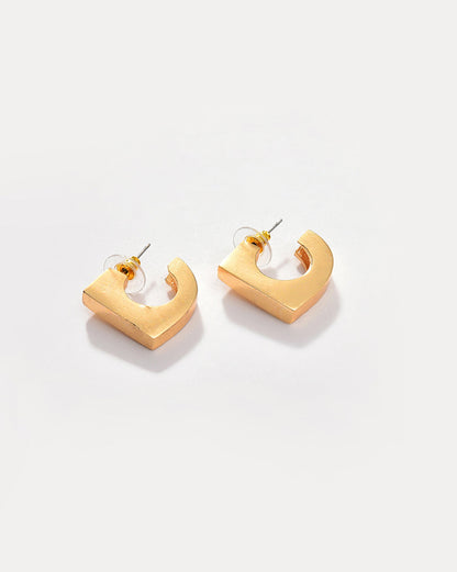Trendy Designer Studs