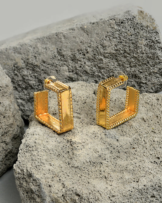 Trendy Designer Studs
