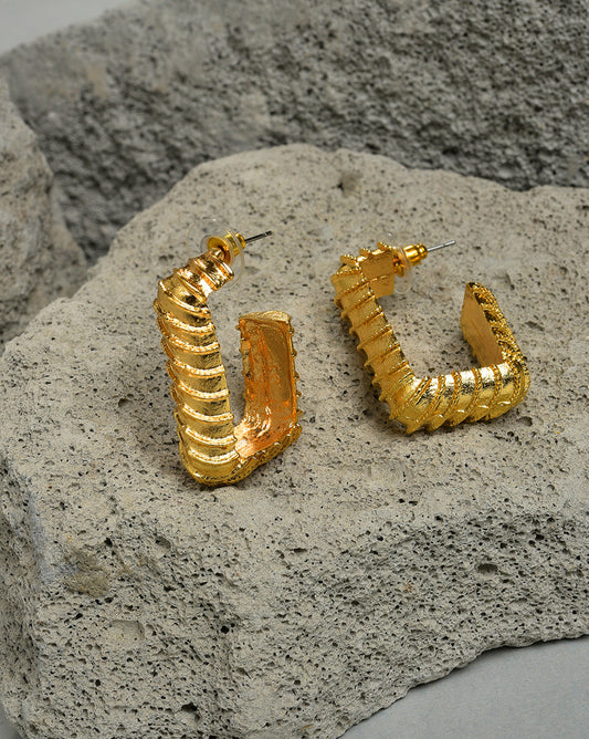 Trendy Designer Studs