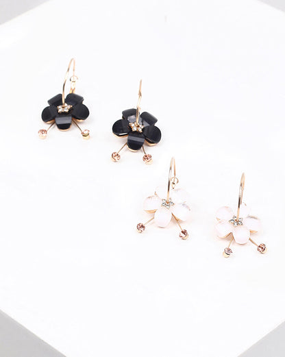 Pack of 2 Floral Designed Earrings