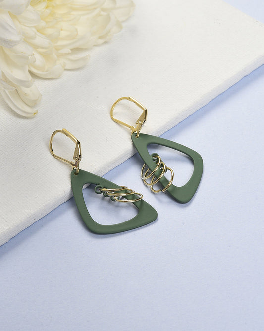 Trendy Designer Drop Earring