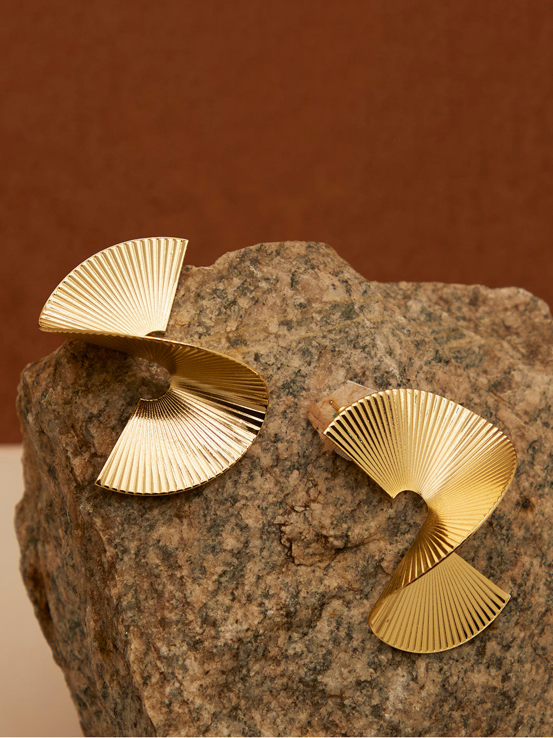 Spiraled Gold Studs
