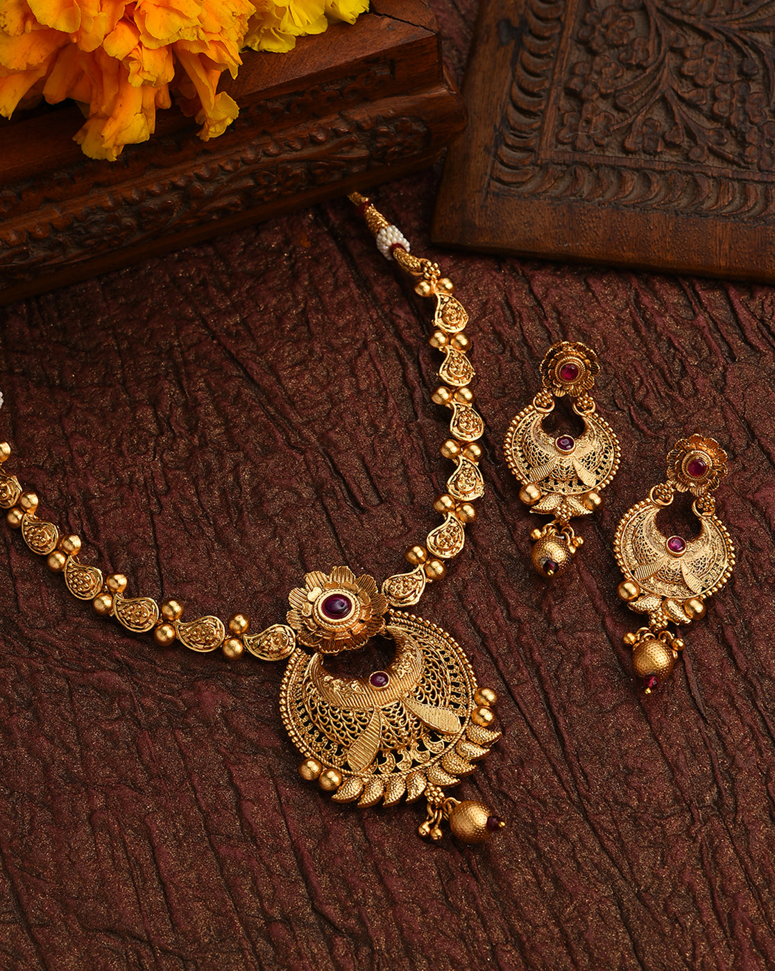 Gold-Plated Contemporary Jewellery Set