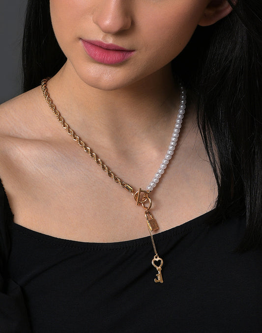 Gold Plated Key Pattern Necklace