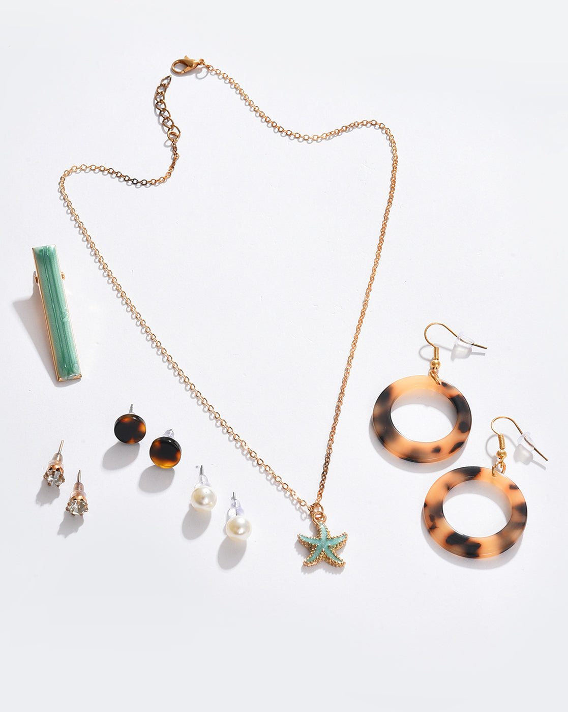 Gold Plated Designer Stone Necklace, Hair Pin and Earring Set