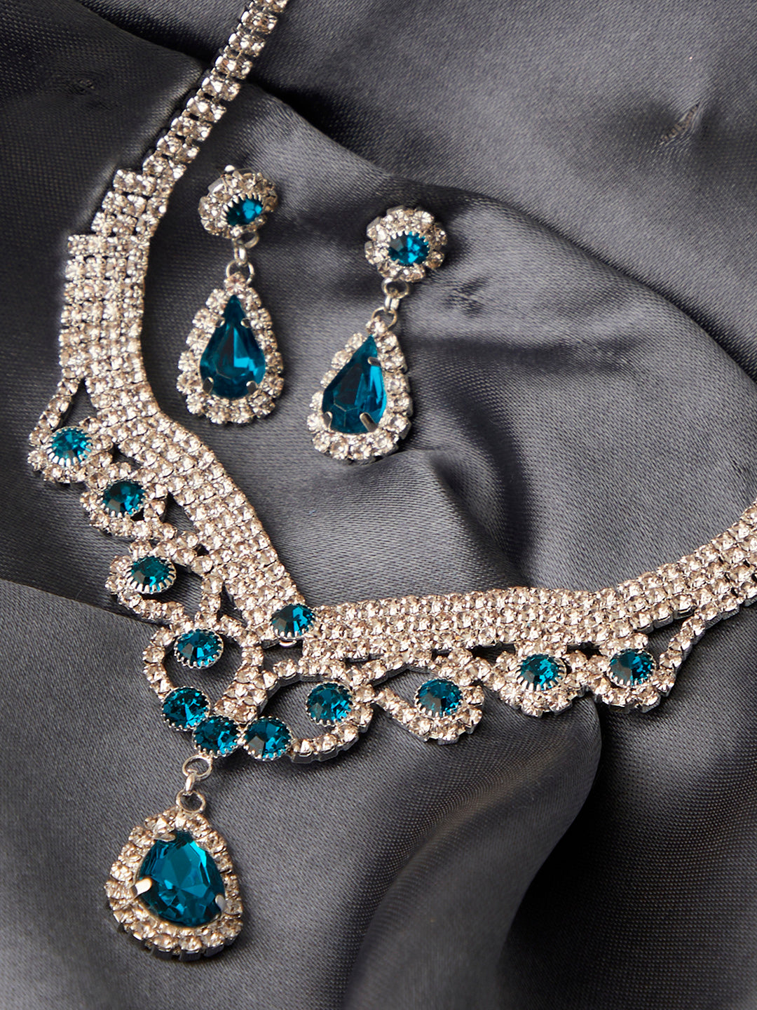 Silver Plated Designer Stone Necklace and Earring Set