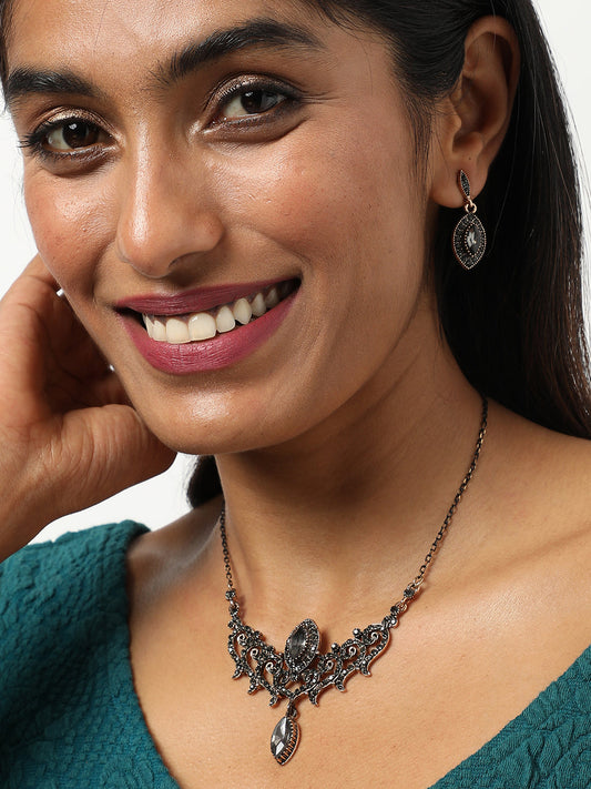 Silver Plated Designer Stone Necklace Set