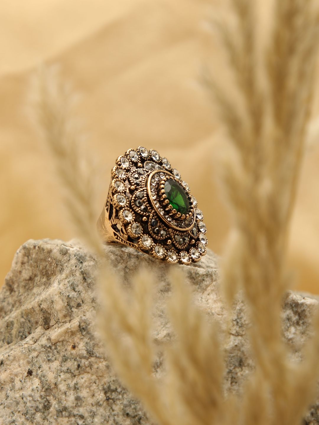 GOLD PLATED DESIGNER STONE RING