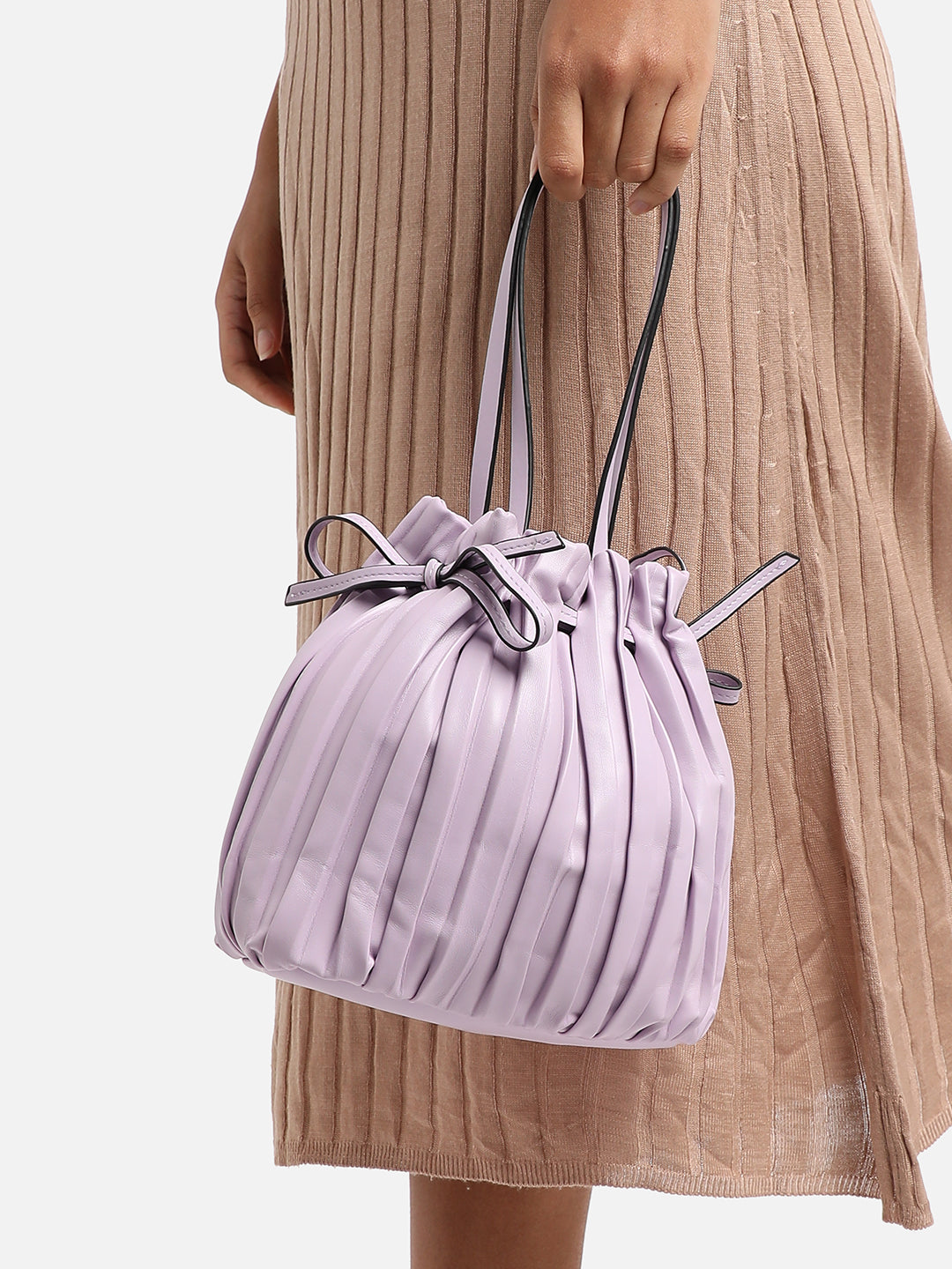 Tug-And-Go Lavender Bucket Bag