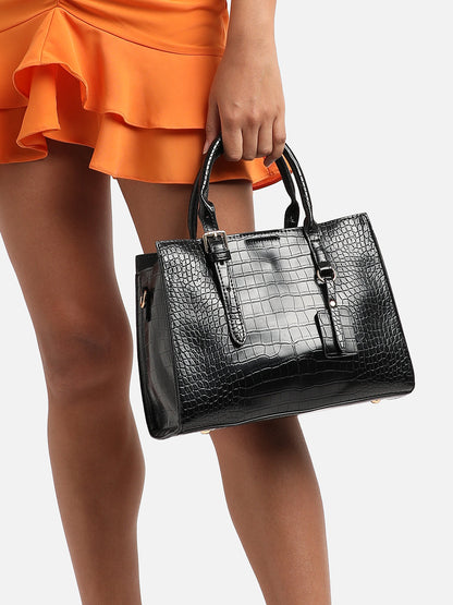 Aurelia Black Handbag