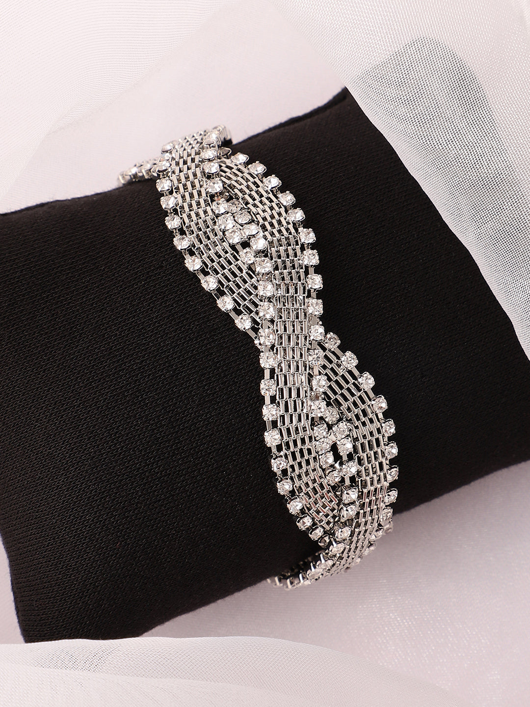 On-loop Bracelet
