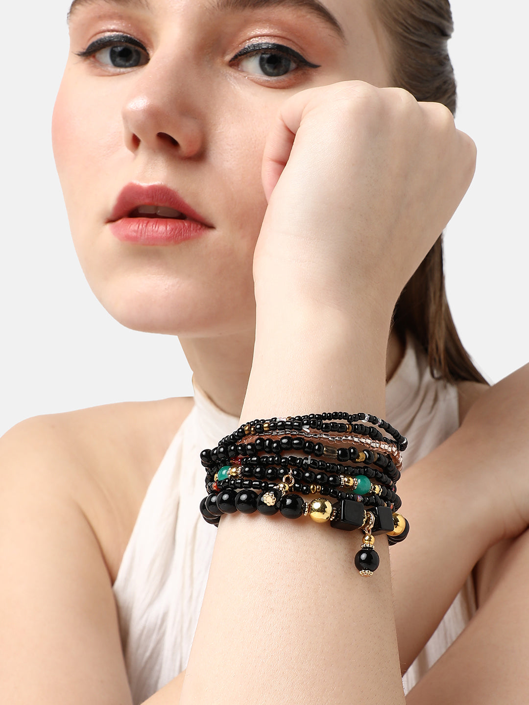 TRENDY BEADED BRACELET
