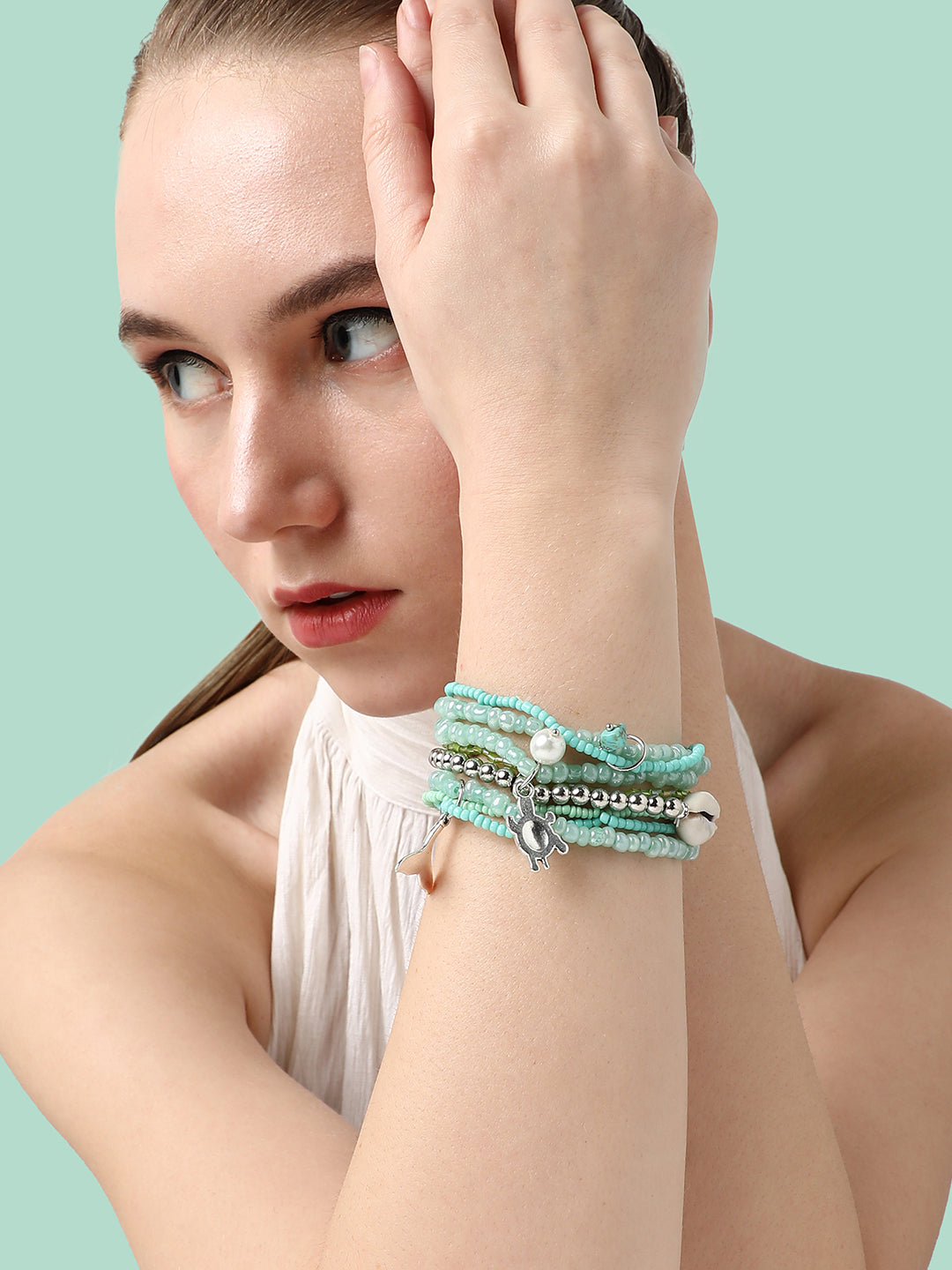 TRENDY BEADED BRACELET