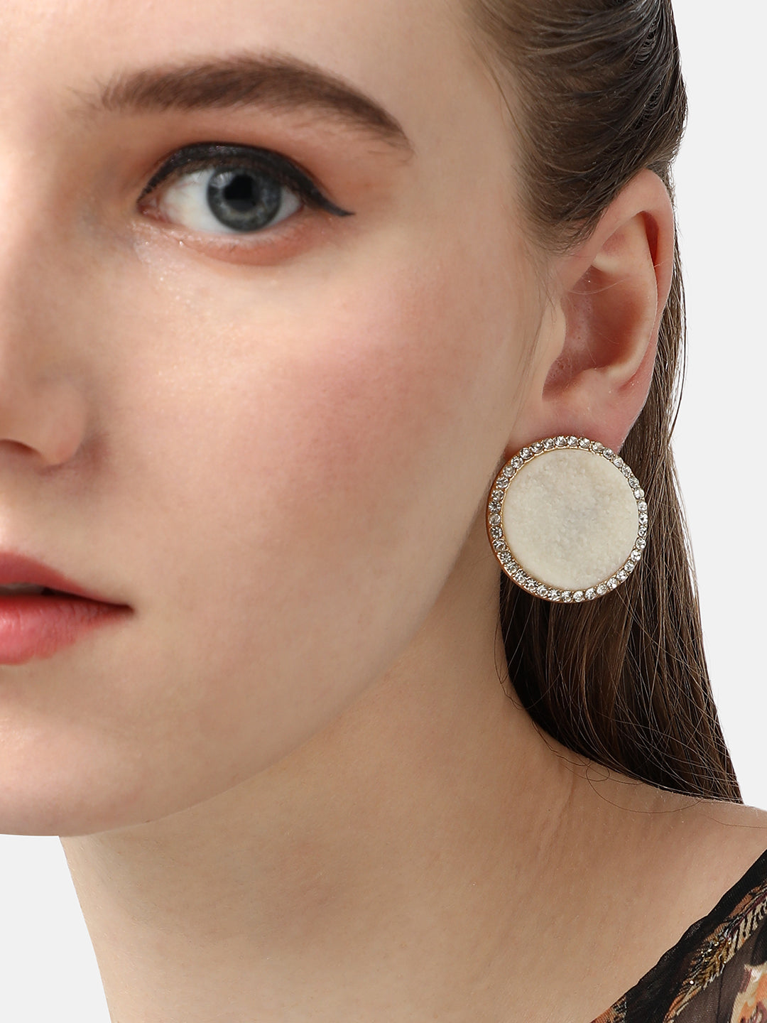 GOLD PLATED DESIGNER STUD EARRINGS