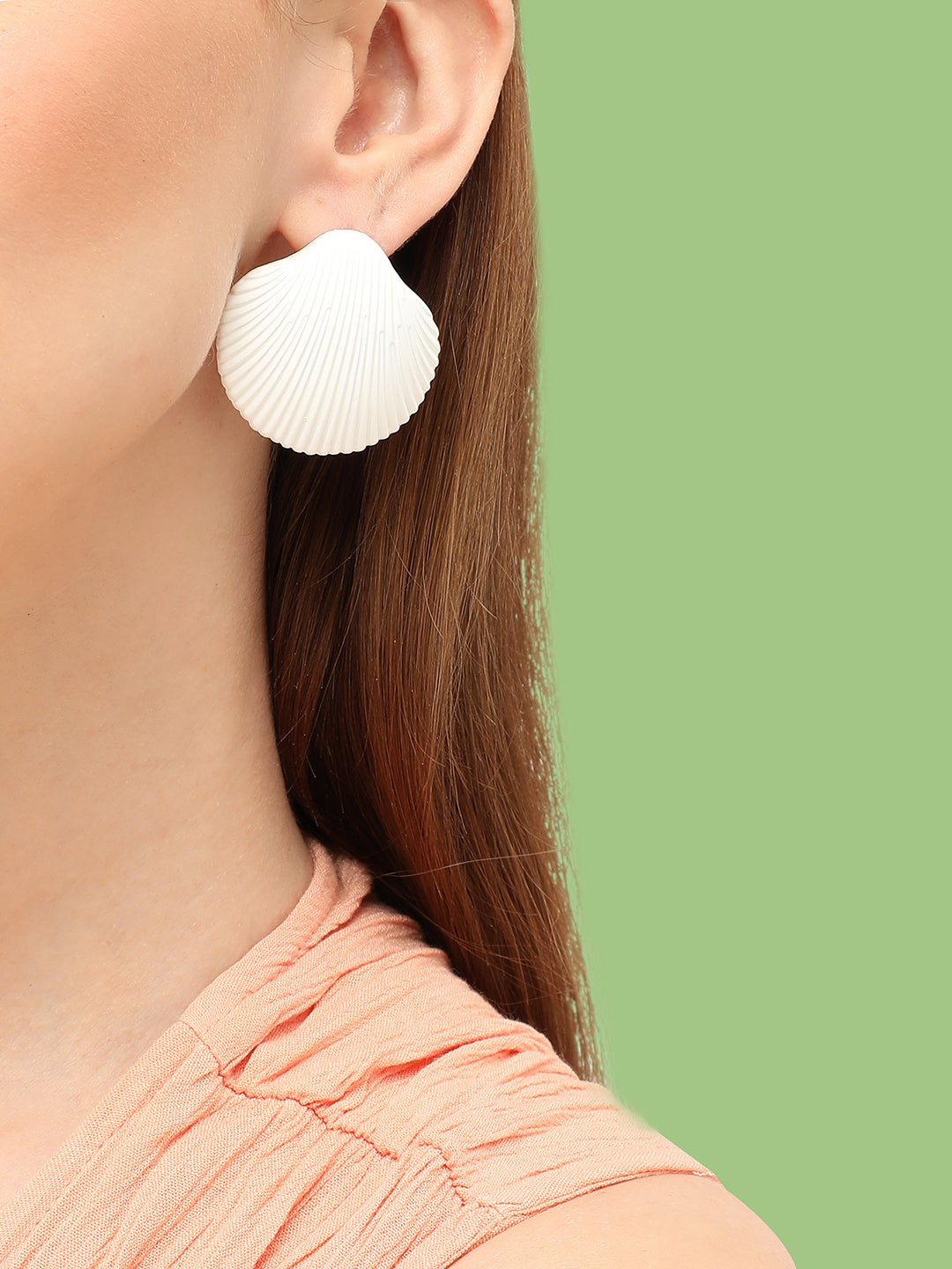 GOLD PLATED PARTY DESIGNER STUD FOR WOMEN