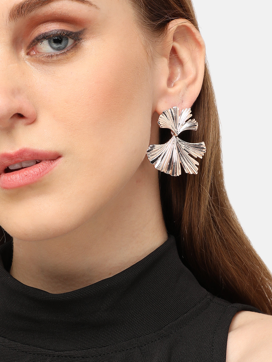 GOLD PLATED PARTY DESIGNER STUD FOR WOMEN