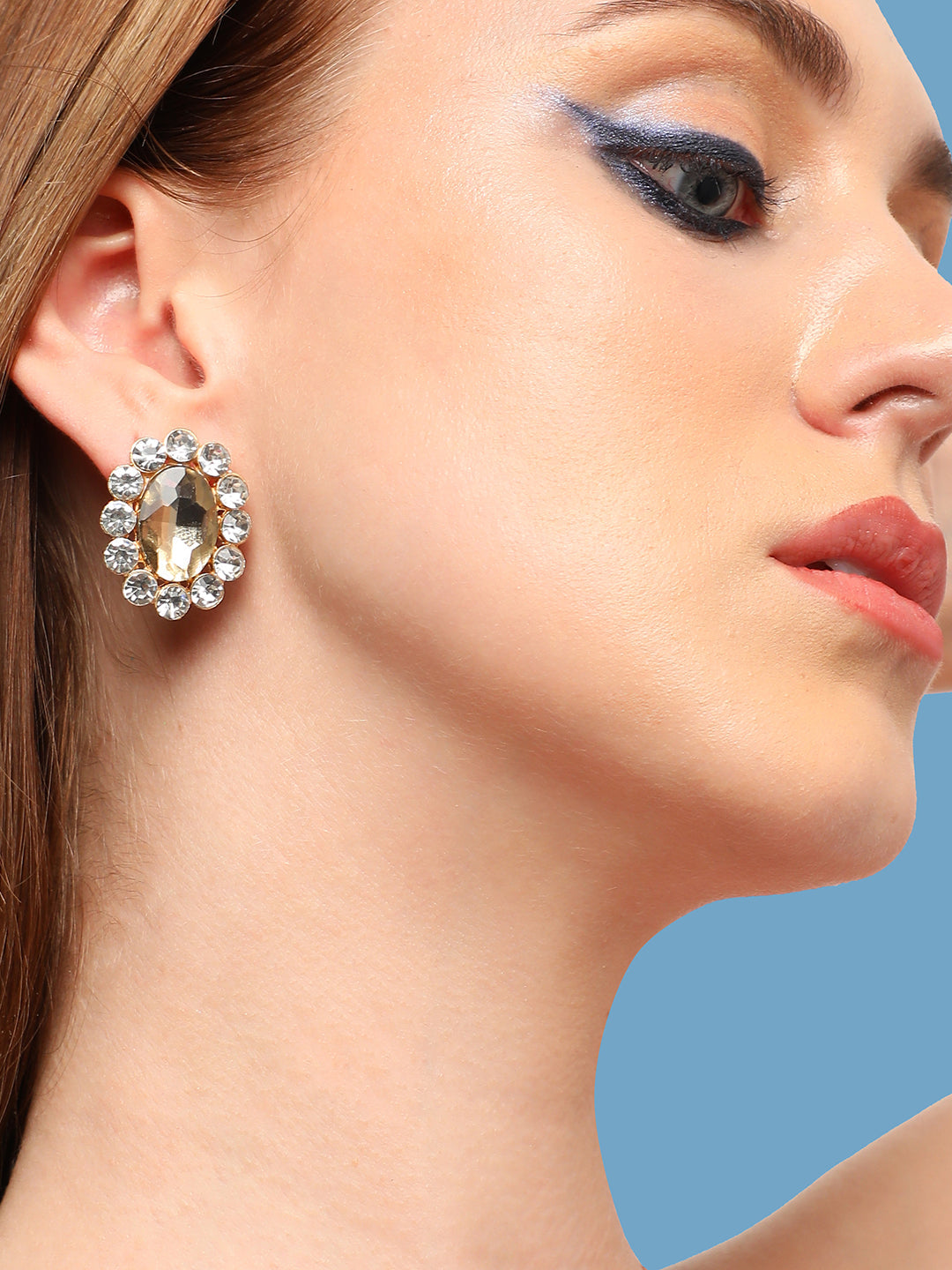 Sparkling Studs