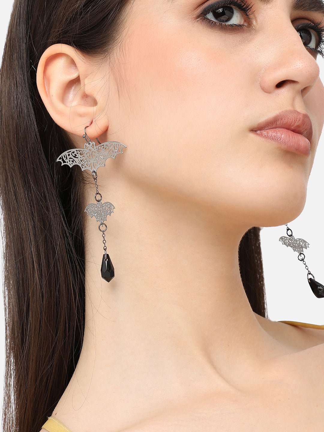 Silver Plated Designer Stone Casual Drop Earring For Women