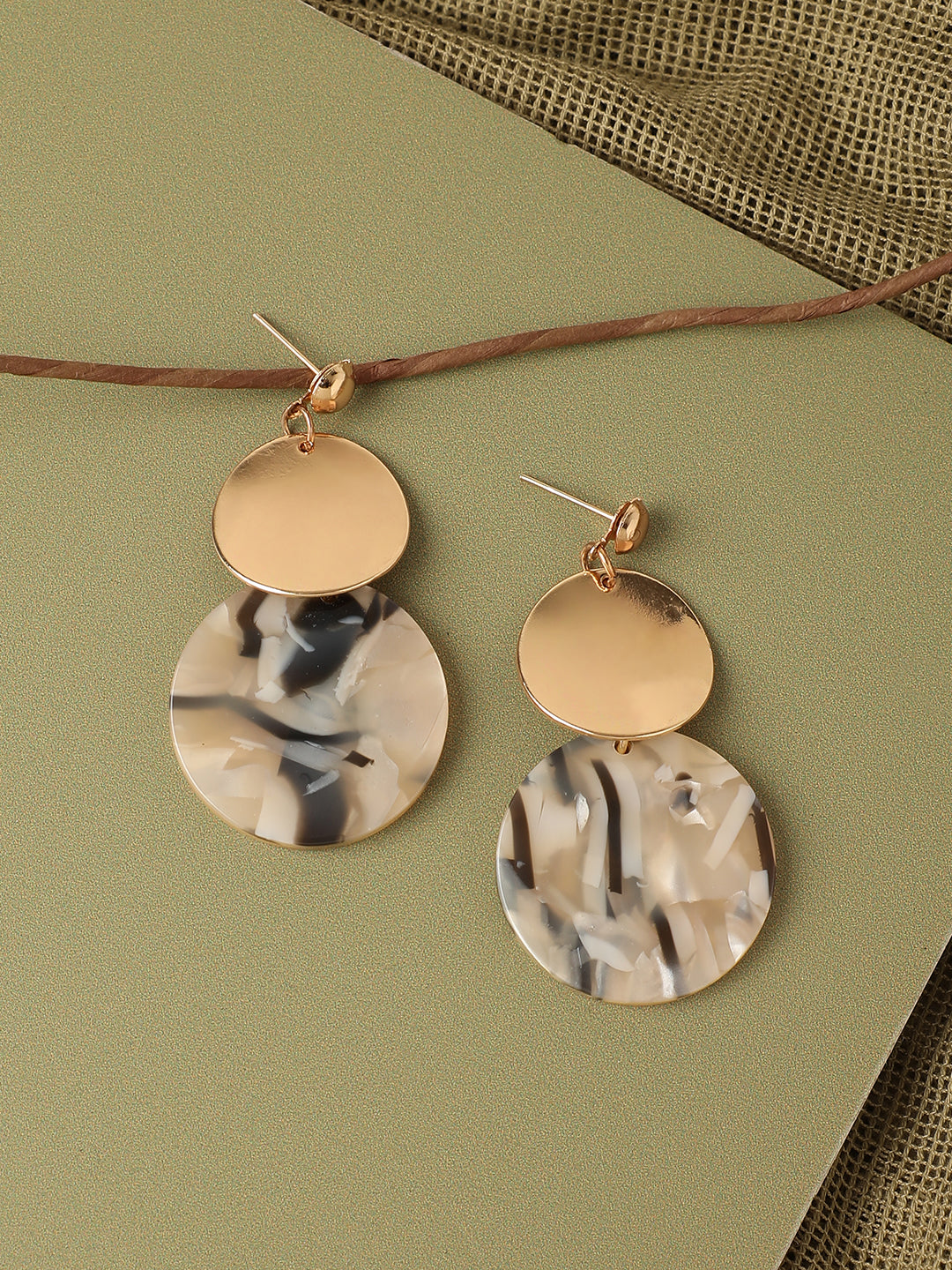 Gold Plated Designer Casual Drop Earring For Women