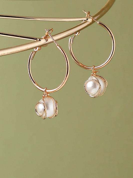 Gold Plated Pearls Casual Drop Earring For Women