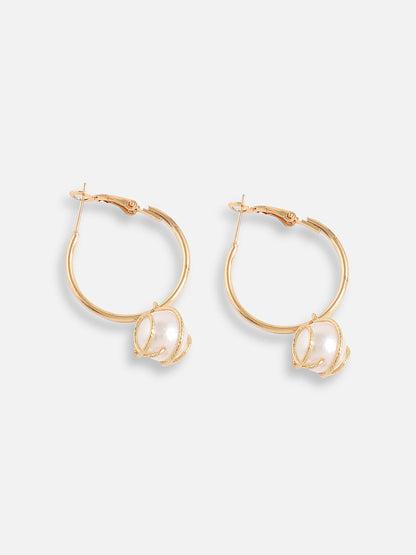 Gold Plated Pearls Casual Drop Earring For Women