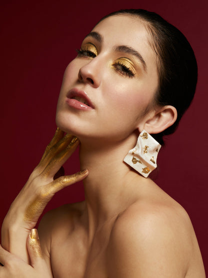 Lara Flow Studs