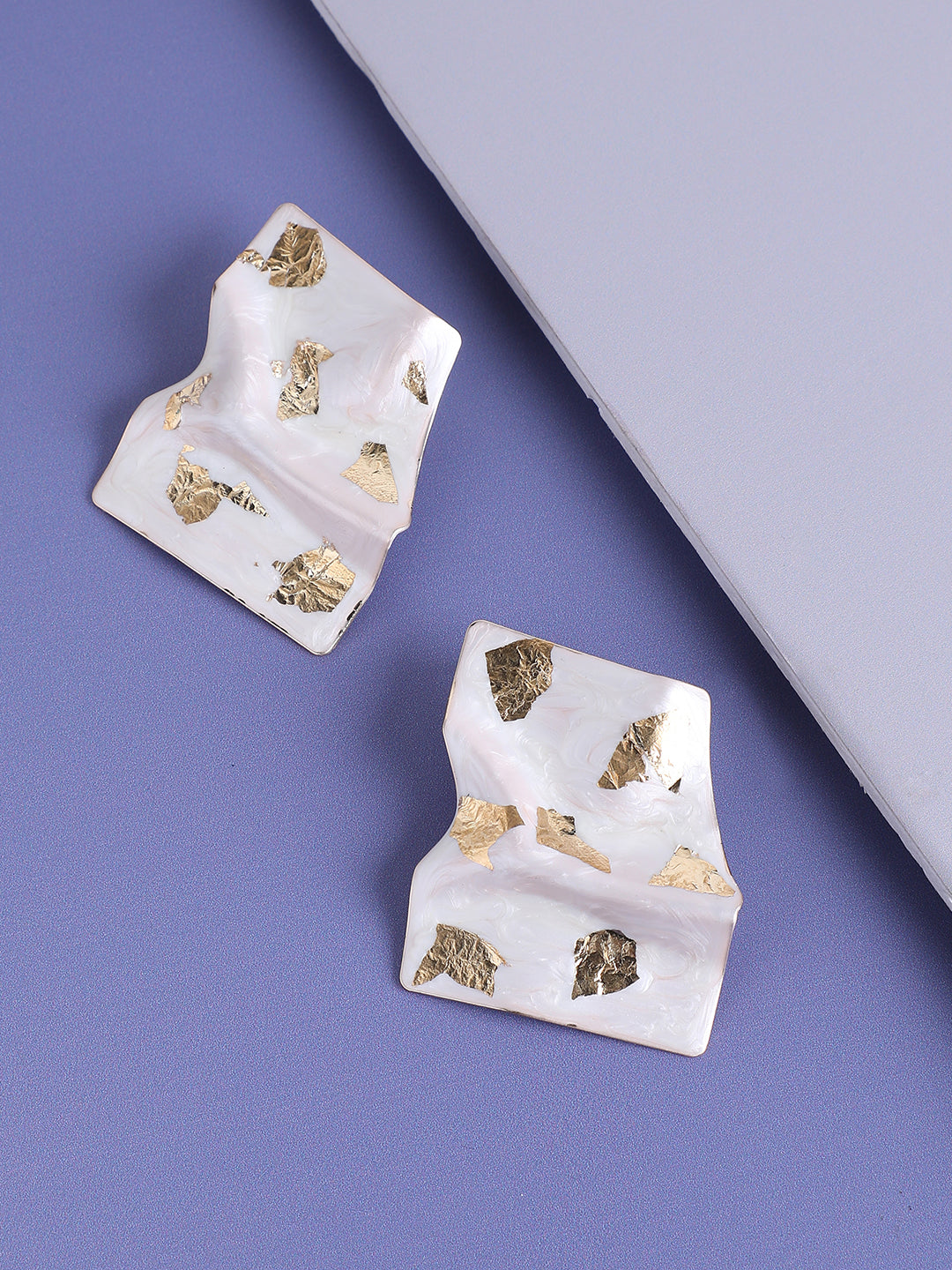Lara Flow Studs