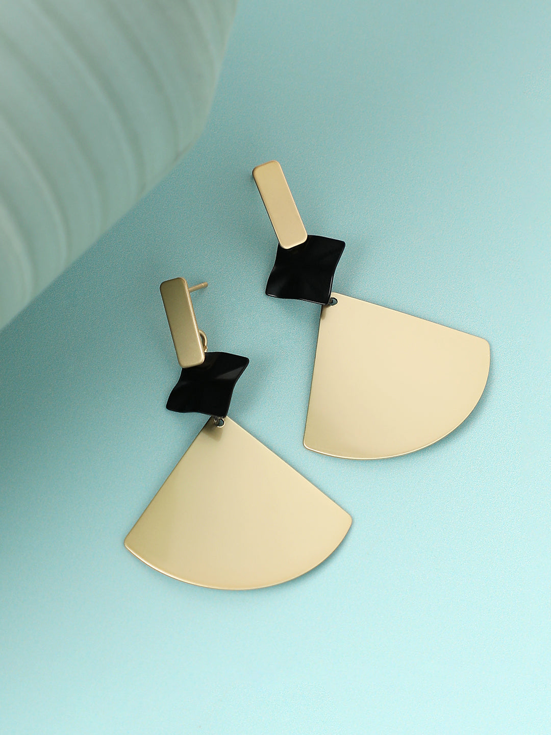 GOLD PLATED PARTY DESIGNER DROP EARRING FOR WOMEN